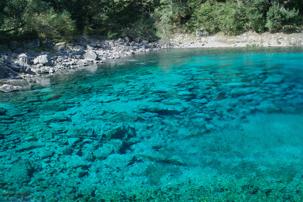 five colour lake